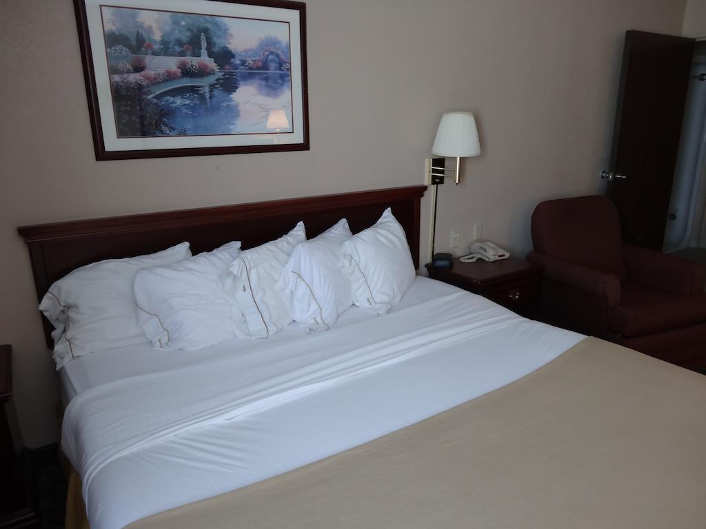 Briarwood Inn - Sparta Zimmer foto