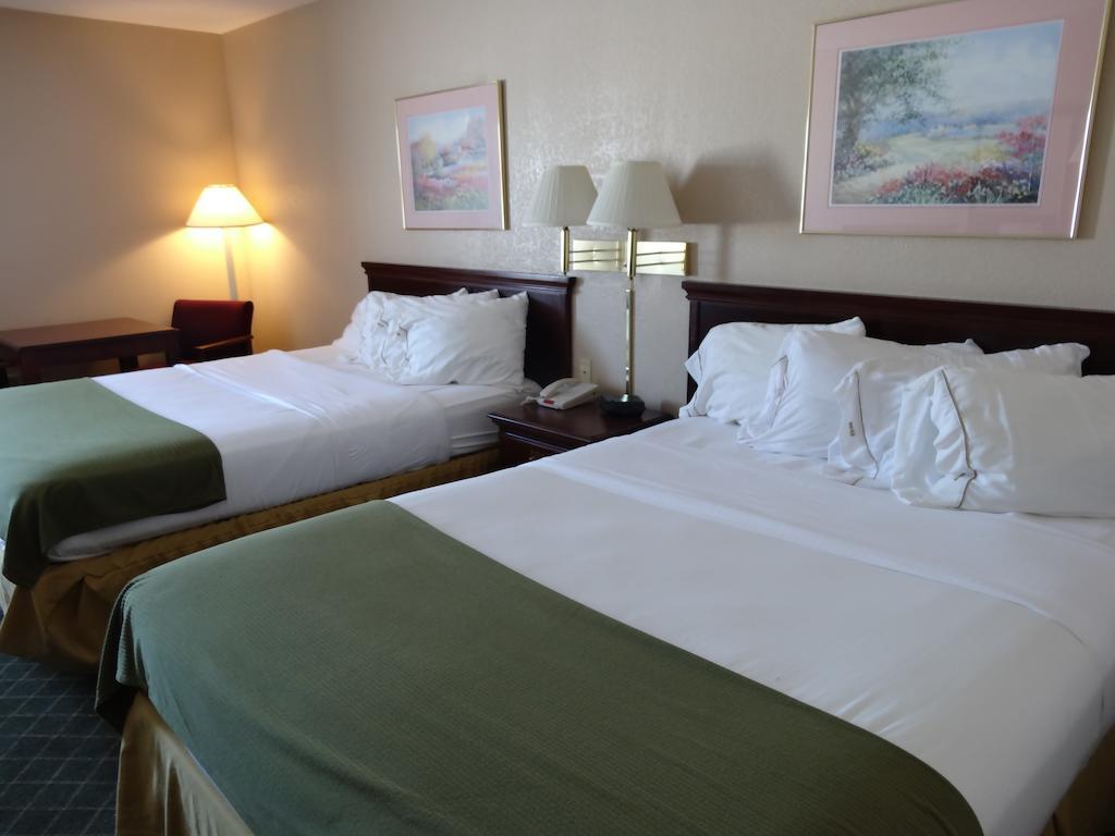 Briarwood Inn - Sparta Zimmer foto